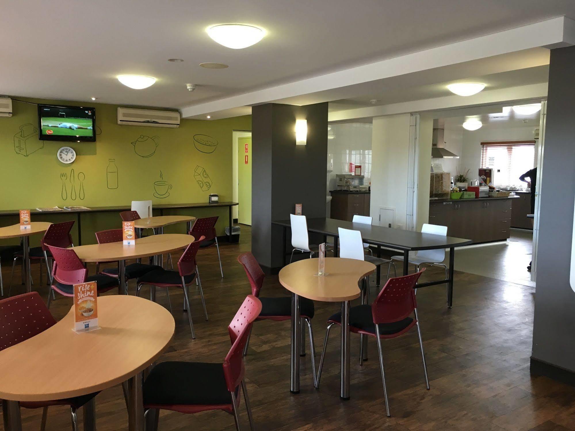 Ibis Budget Perth Airport Εξωτερικό φωτογραφία