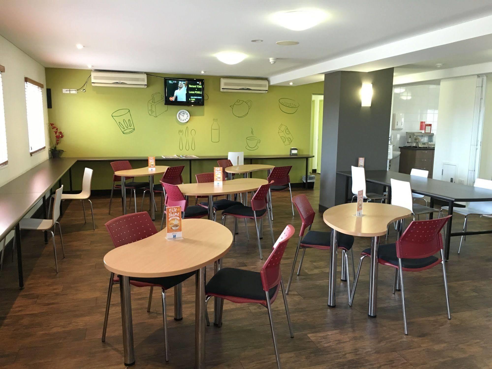 Ibis Budget Perth Airport Εξωτερικό φωτογραφία